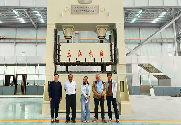 国产SUV精品一区二区6